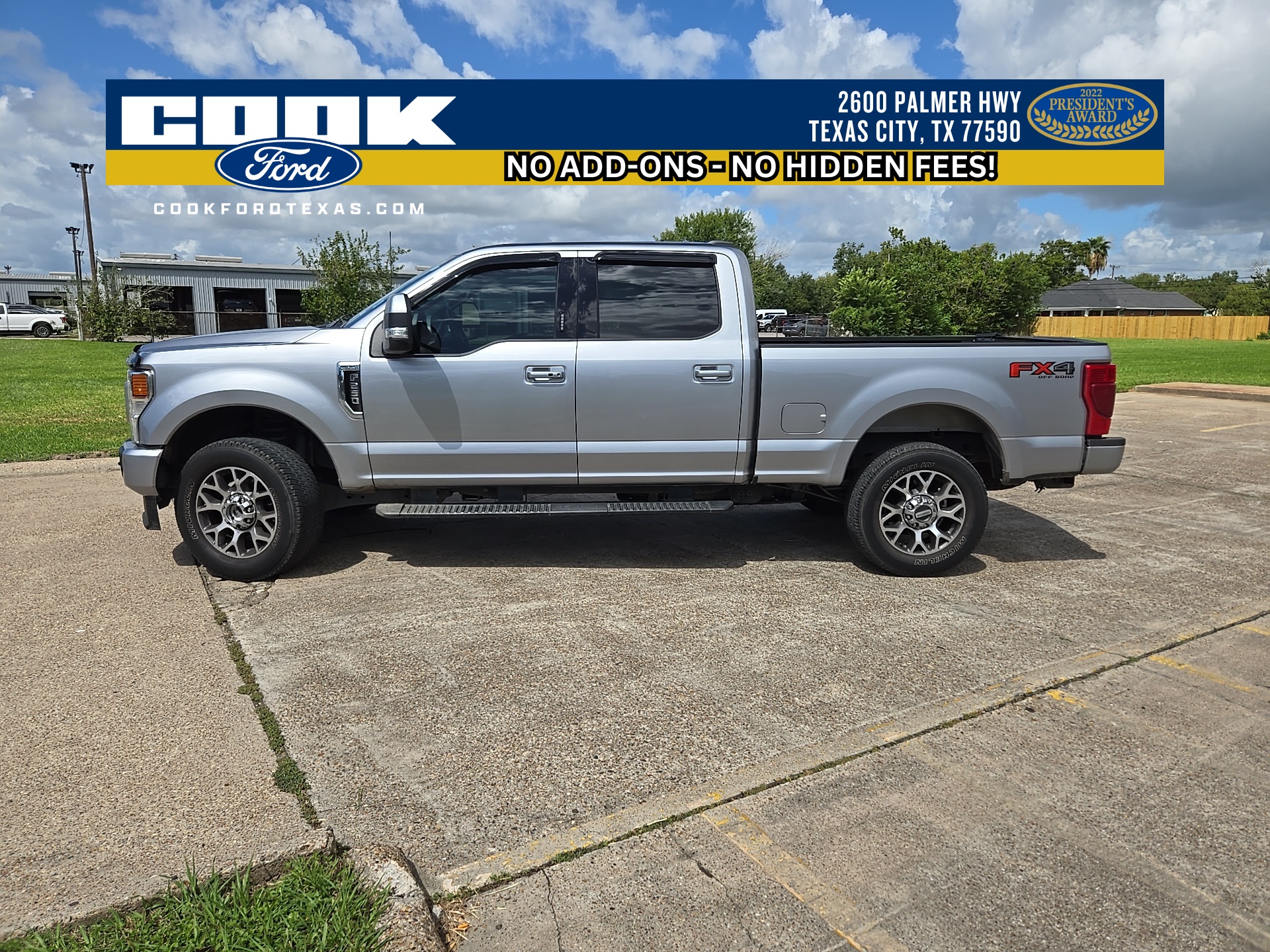2022 Ford F-250 photo 2