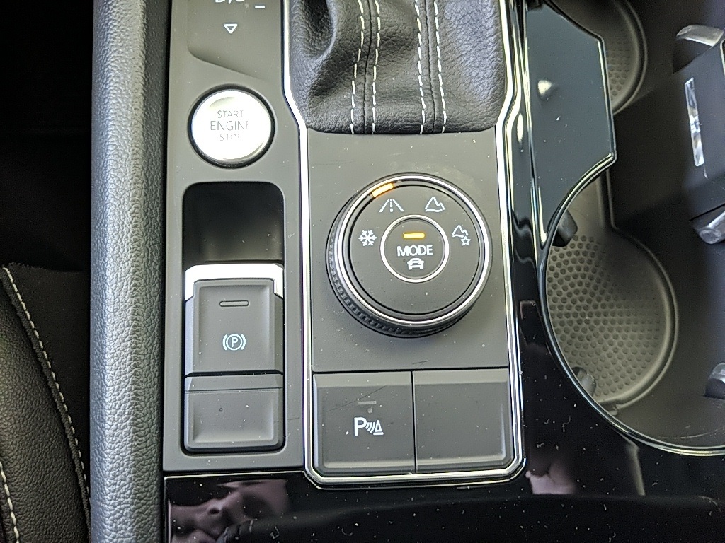 2022 Volkswagen Atlas SEL photo 20