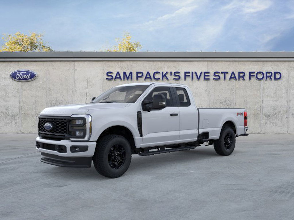 New 2025 Ford Super Duty F-350 SRW XL