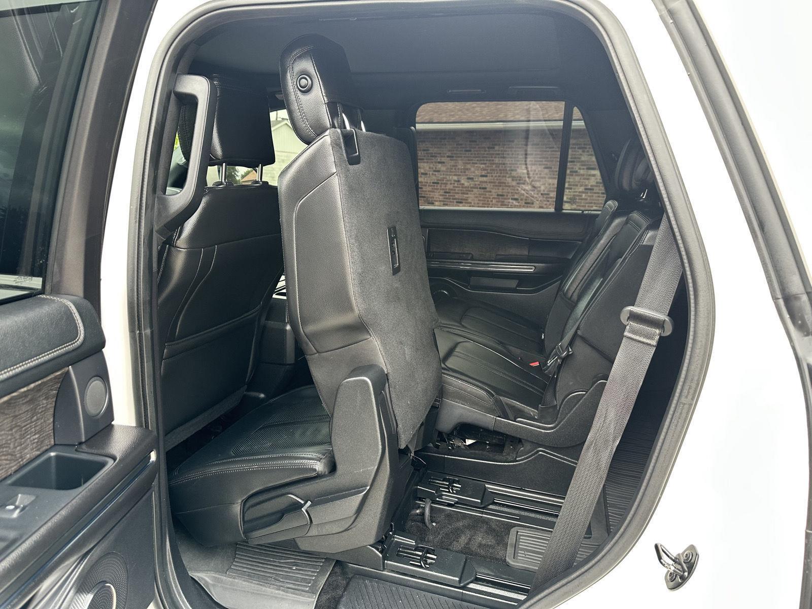 2018 Ford Expedition Limited photo 16