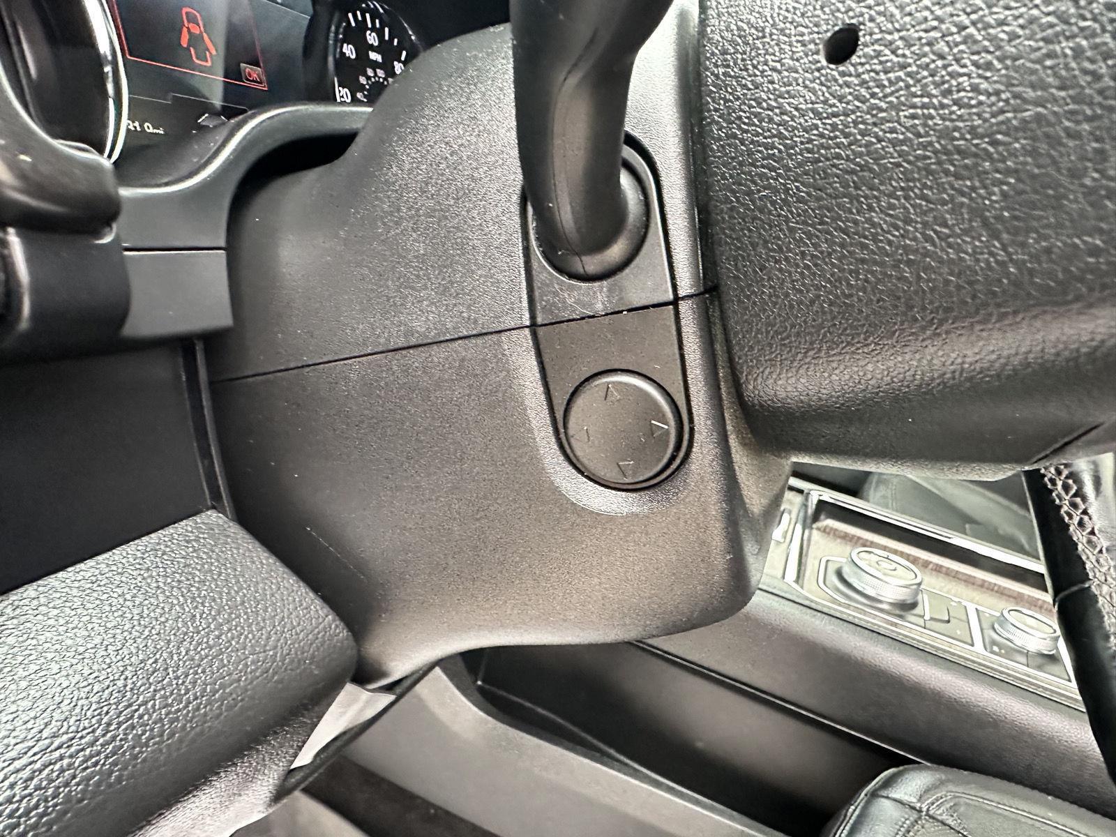 2018 Ford Expedition Limited photo 32