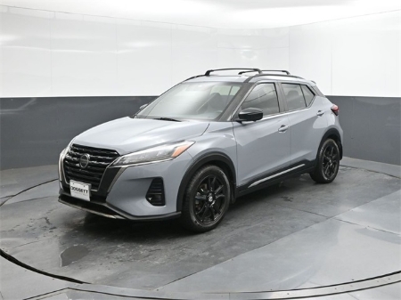 2021 Nissan Kicks SR