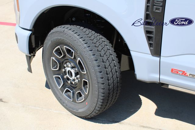 2026 Ford F-250 photo 5