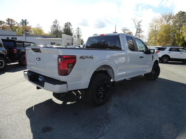 2025 Ford F-150 STX photo 3