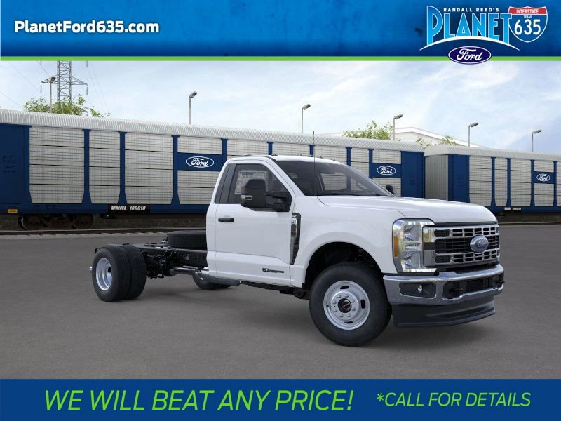 2026 Ford F-350 Super Duty Chassis Cab XLT's photo
