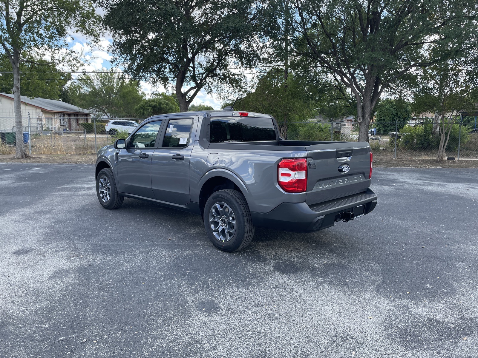 2025 Ford Maverick XLT photo 3