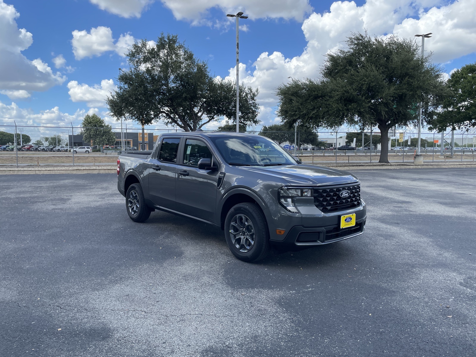 2025 Ford Maverick XLT photo 4