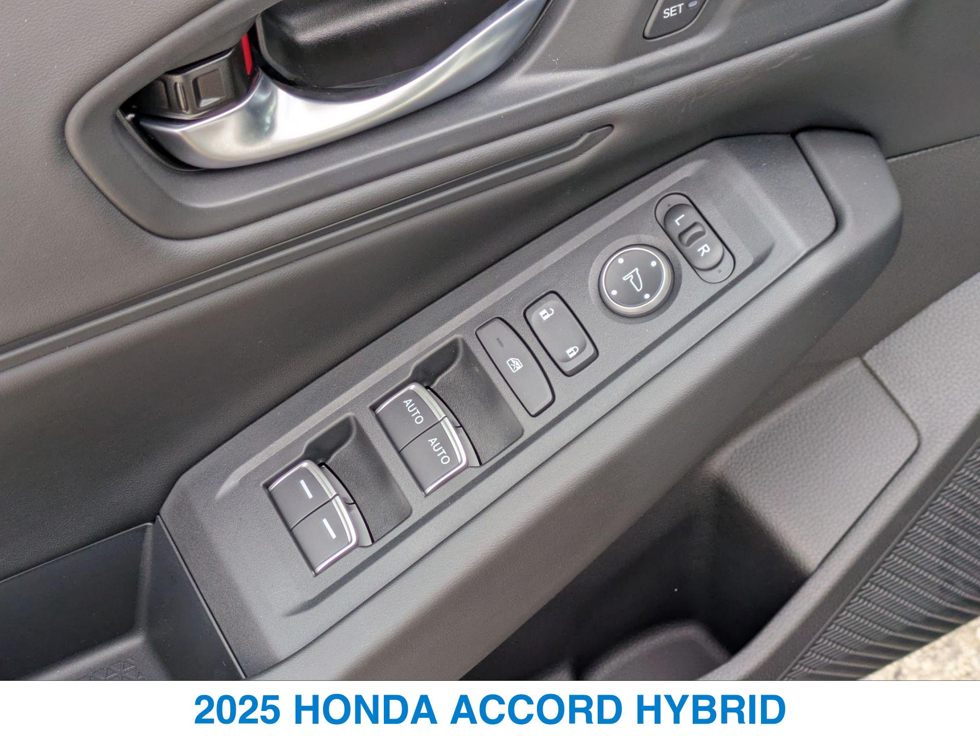 2025 Honda Accord Hybrid EX-L photo 13