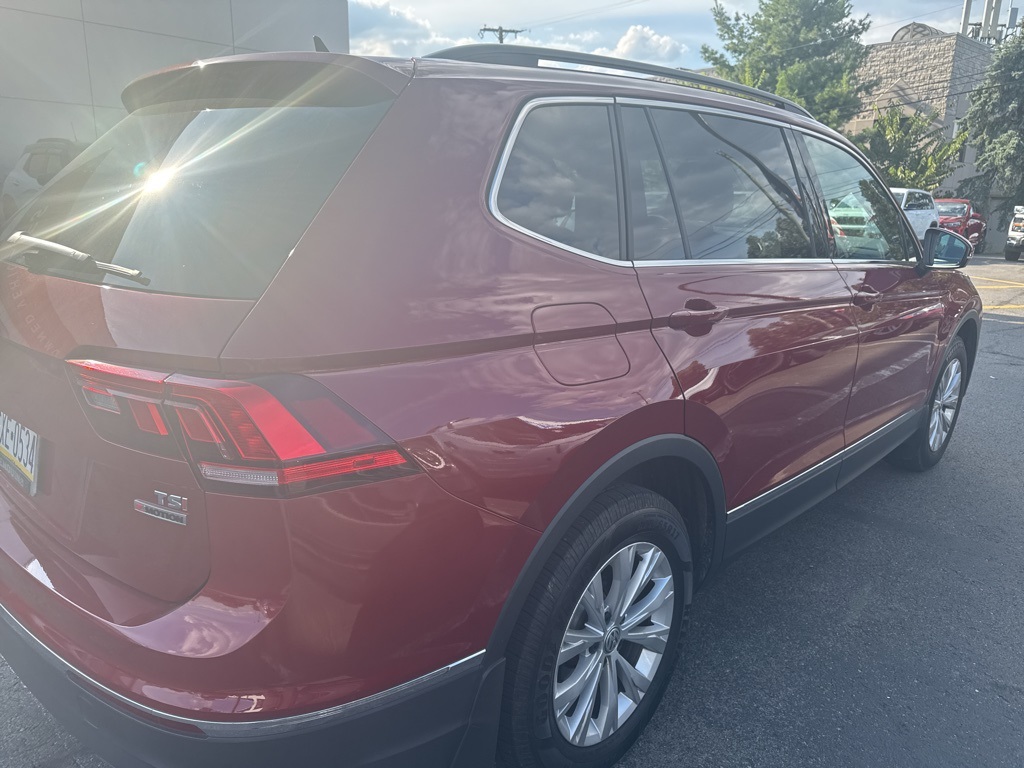2018 Volkswagen Tiguan SE photo 4