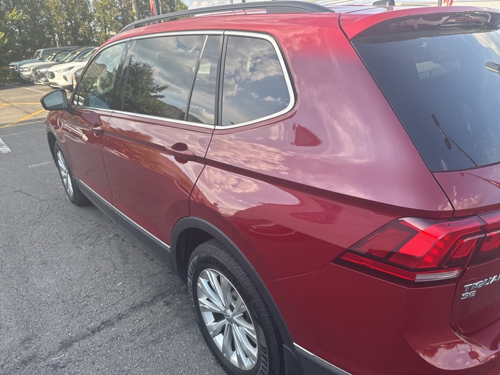 2018 Volkswagen Tiguan SE photo 8
