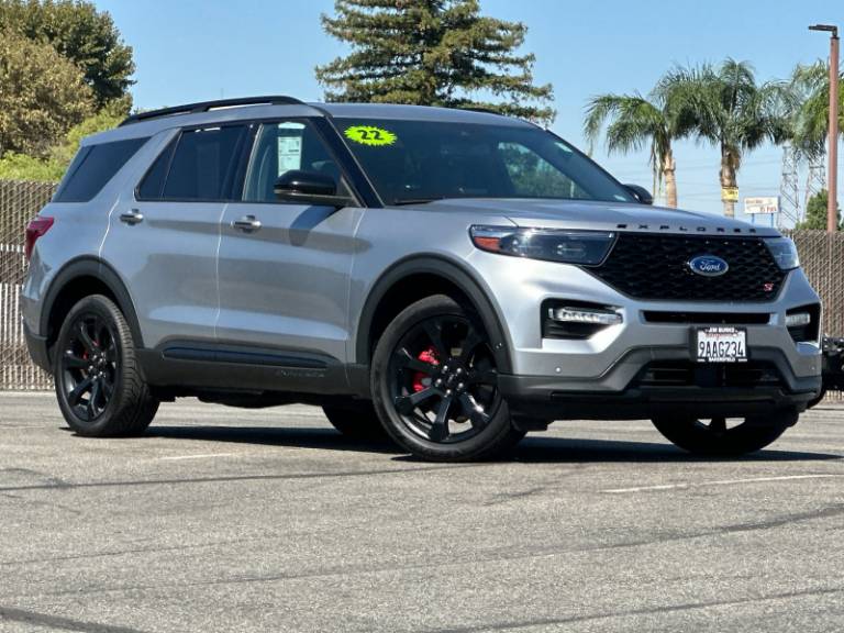 2022 Ford Explorer ST