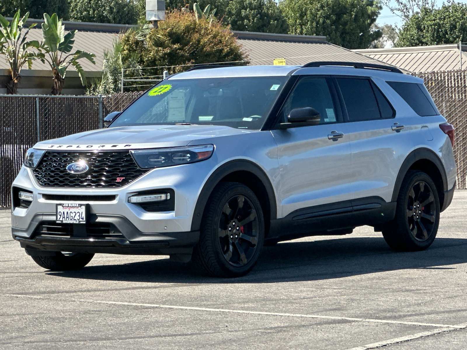 2022 Ford Explorer ST photo 6