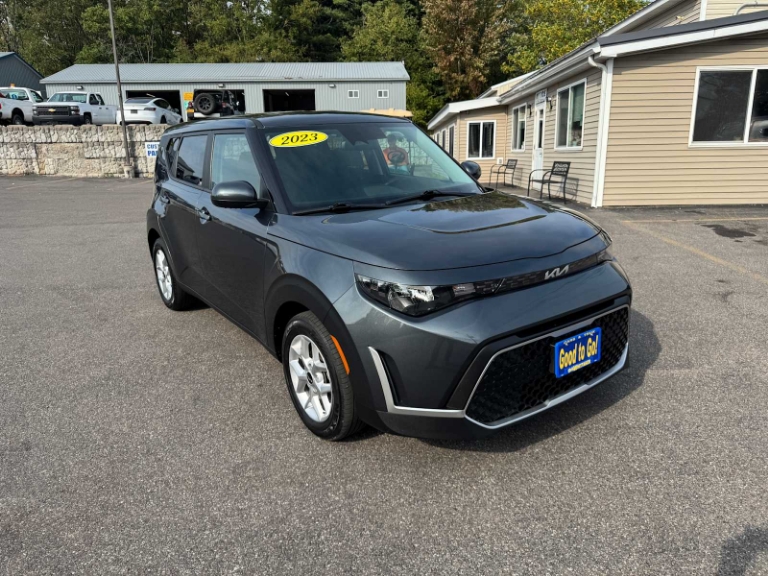 2024 Kia Soul LX