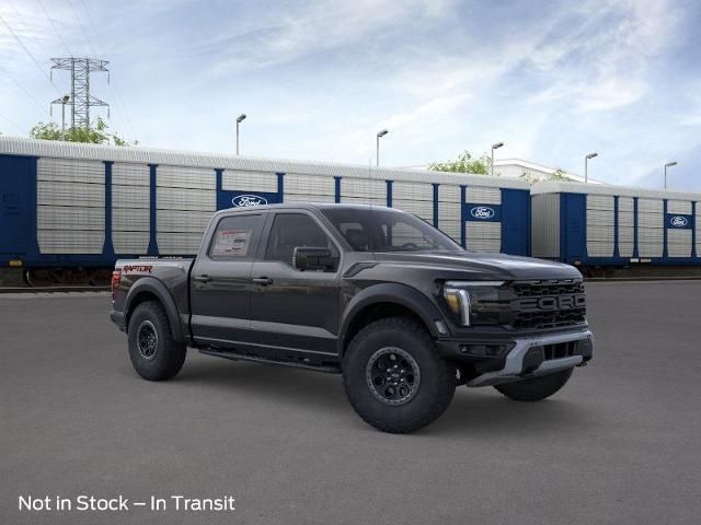 2025 Ford F-150 Raptor photo 2