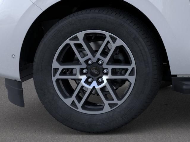 2025 Ford Expedition photo 16
