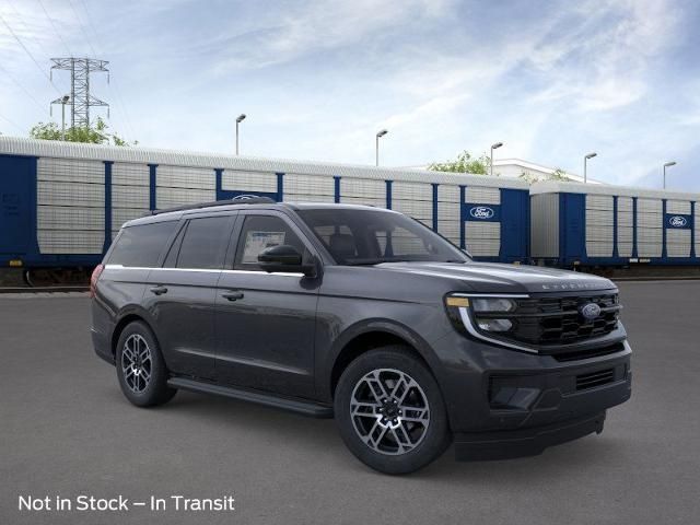 2025 Ford Expedition photo 7