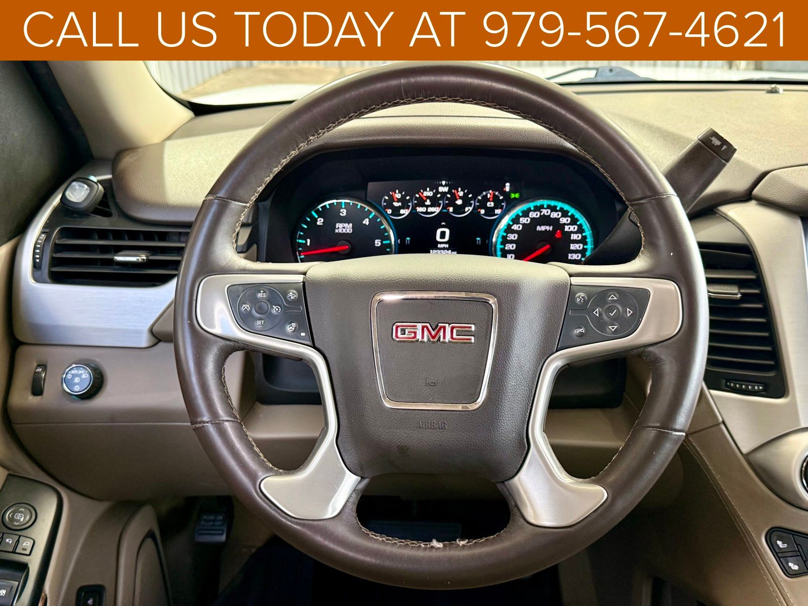 2017 Gmc Yukon SLT photo 5