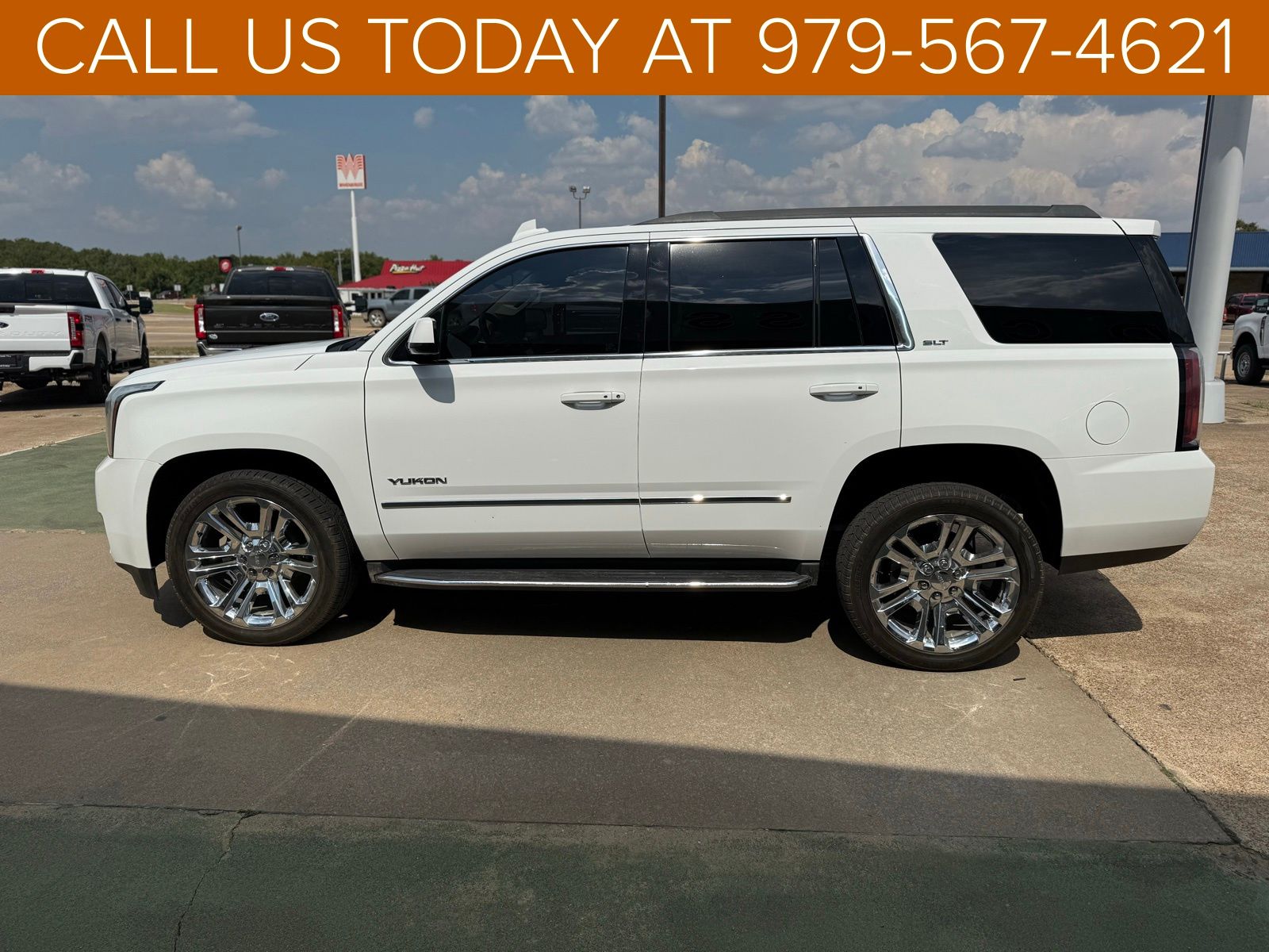 2017 Gmc Yukon SLT photo 33