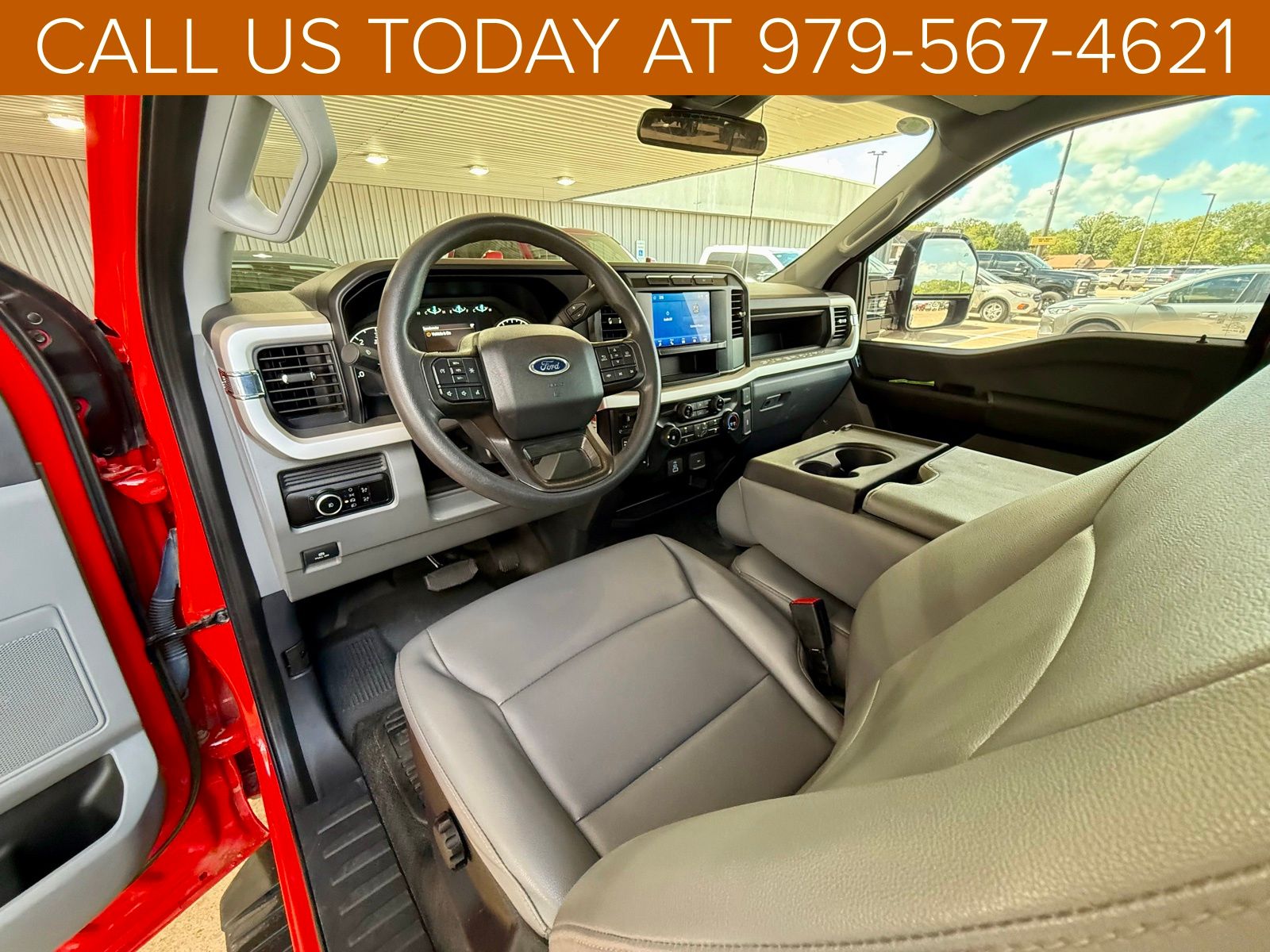 2023 Ford F-350 XL photo 10