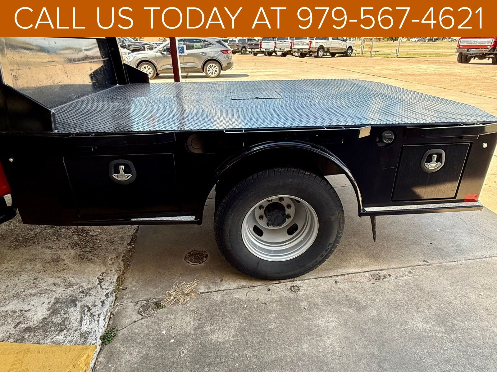2023 Ford F-350 XL photo 22
