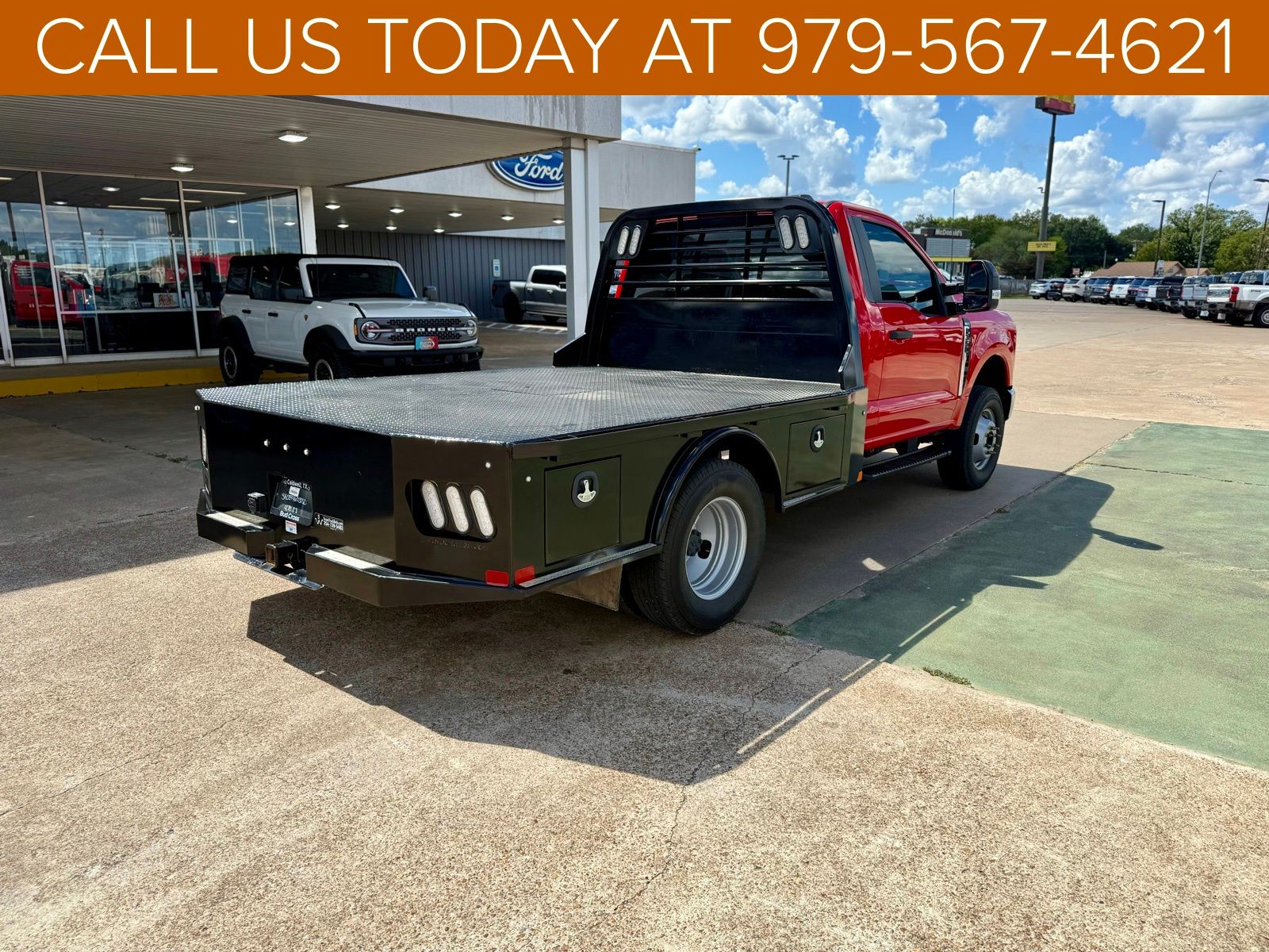 2023 Ford F-350 XL photo 27