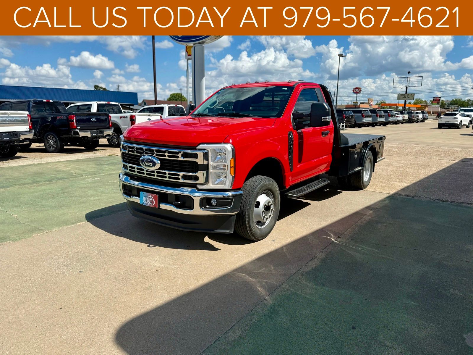 2023 Ford F-350 XL photo 28