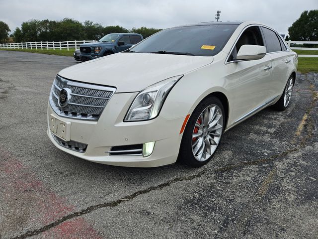 2013 Cadillac XTS Platinum photo 2