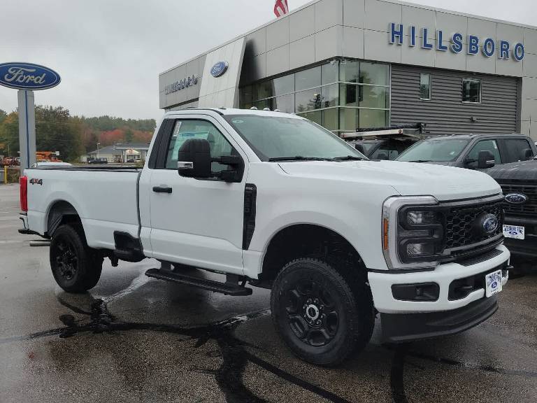 2026 Ford Super Duty F-350 SRW XL