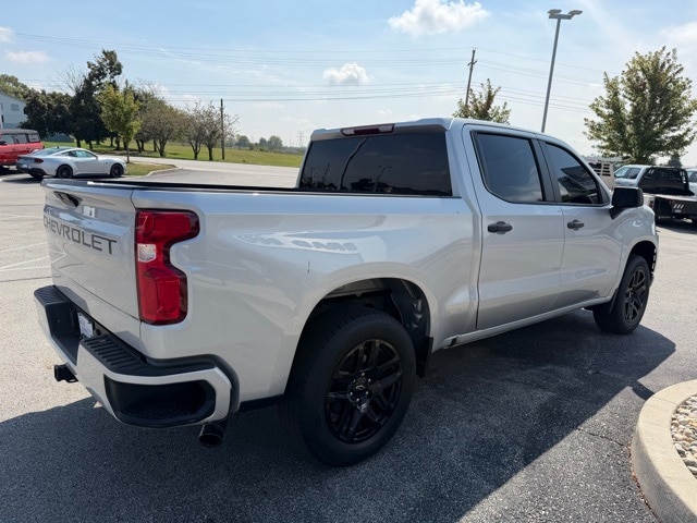 2022 Chevrolet Silverado 1500 Custom photo 3