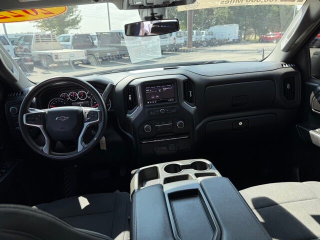 2022 Chevrolet Silverado 1500 Custom photo 6