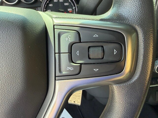 2022 Chevrolet Silverado 1500 Custom photo 12