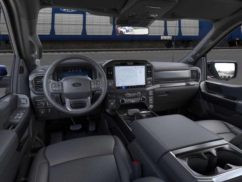 2025 Ford F-150 Lariat photo 7