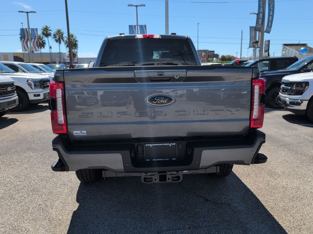 2026 Ford F-250 photo 3