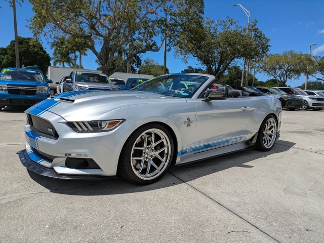 2017 Ford Mustang GT Premium Shelby photo 4