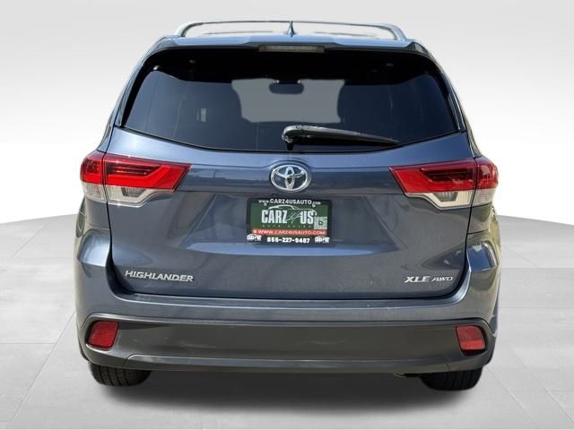 2017 Toyota Highlander SE XLE photo 6