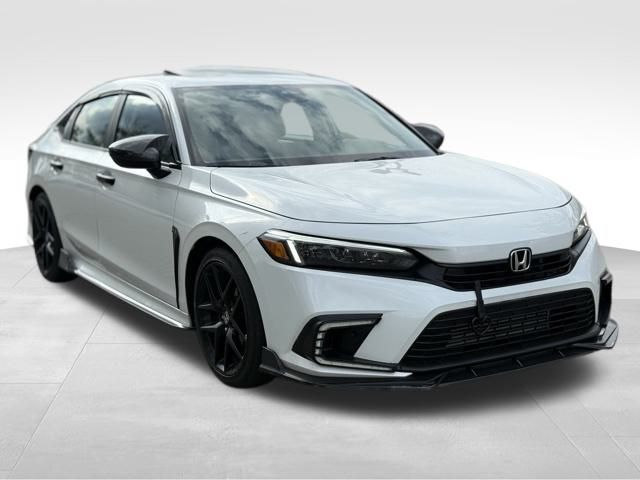 2024 Honda Civic Touring photo 3