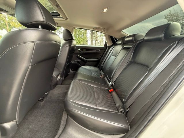 2024 Honda Civic Touring photo 16
