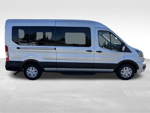 2023 Ford Transit photo 3