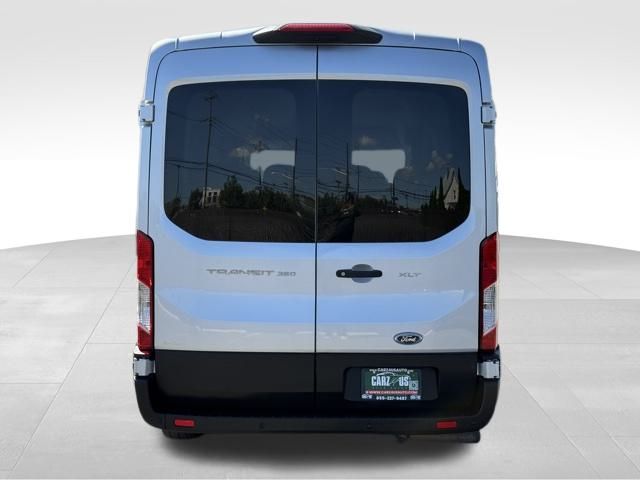2023 Ford Transit photo 5