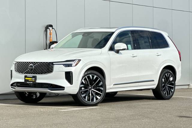 2026 Volvo XC90 B6 Plus 6-Seater