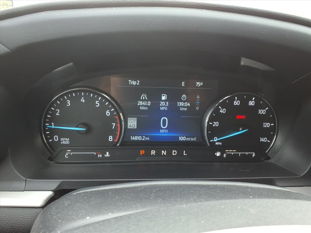 2022 Ford Explorer XLT photo 17