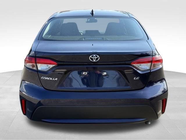 2022 Toyota Corolla LE photo 6