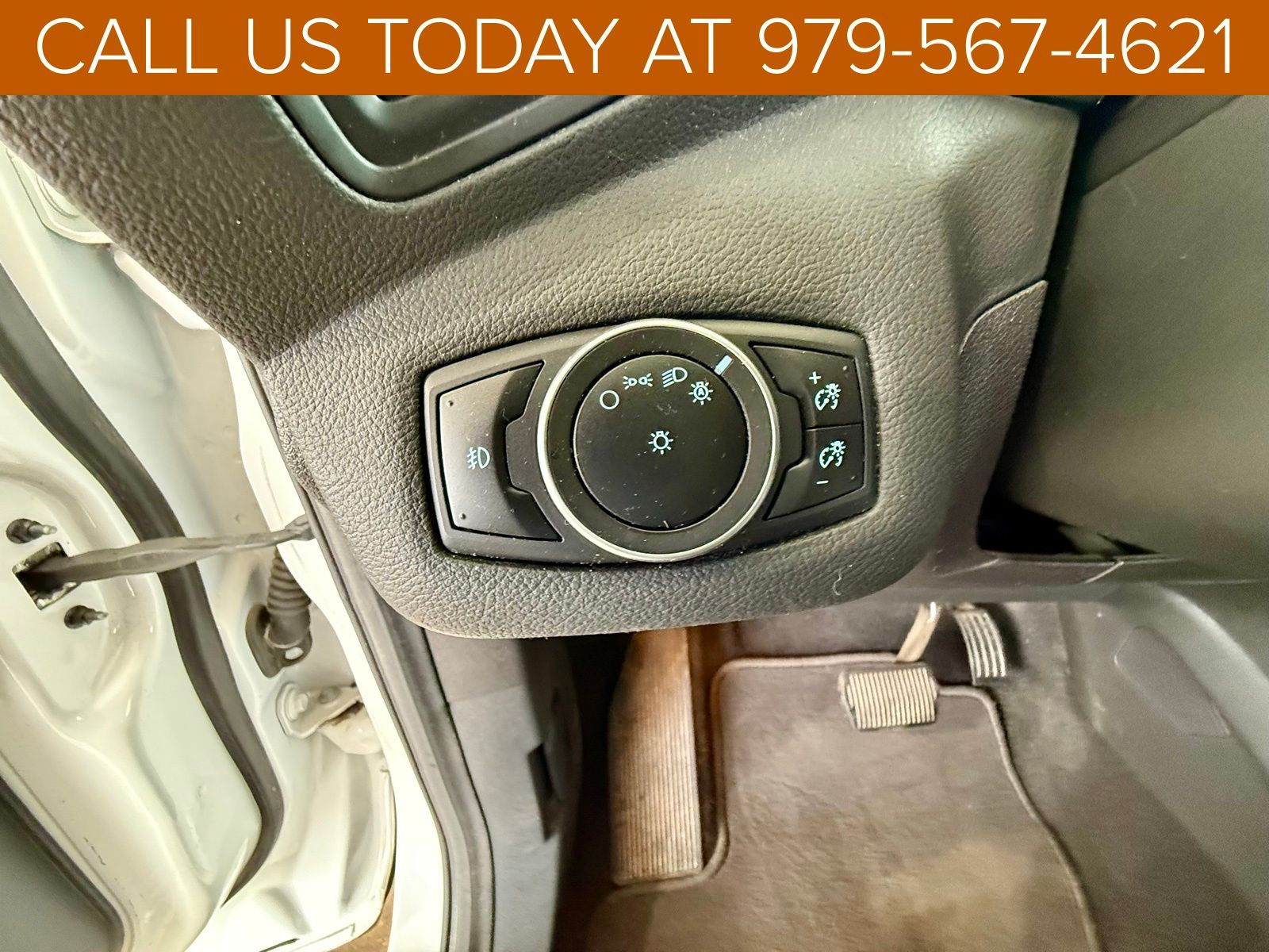 2015 Ford Escape SE photo 3