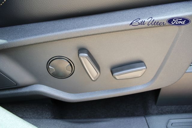2025 Ford Bronco Badlands photo 8