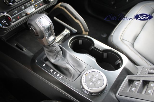 2025 Ford Bronco Badlands photo 12