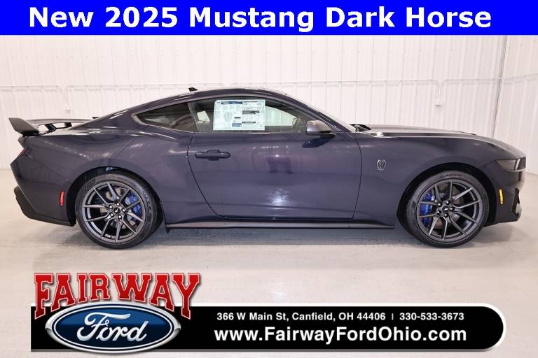 2025 Ford Mustang Dark Horse