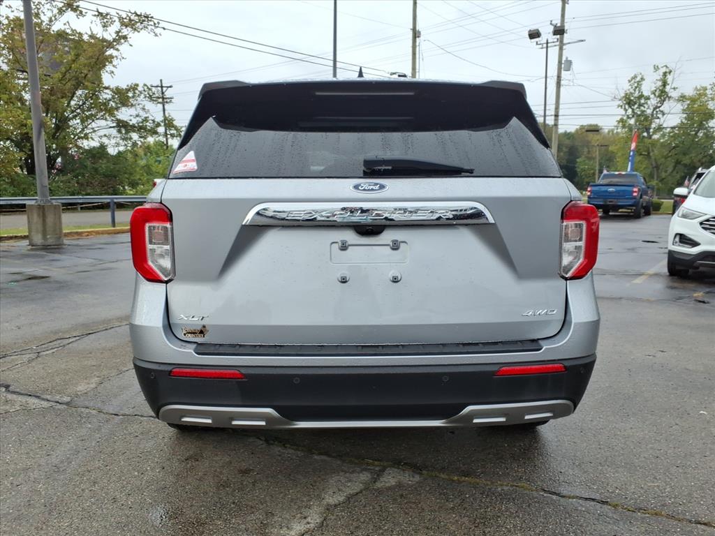 2022 Ford Explorer XLT photo 4