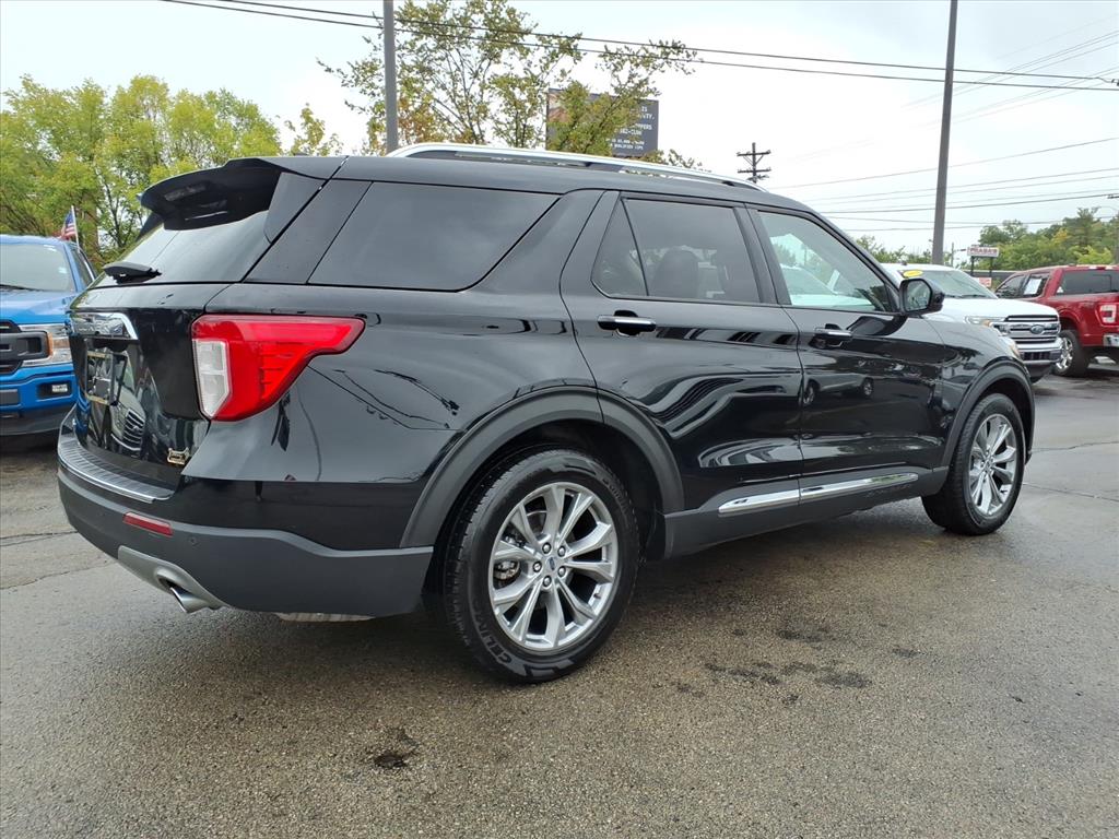 2024 Ford Explorer Limited photo 2