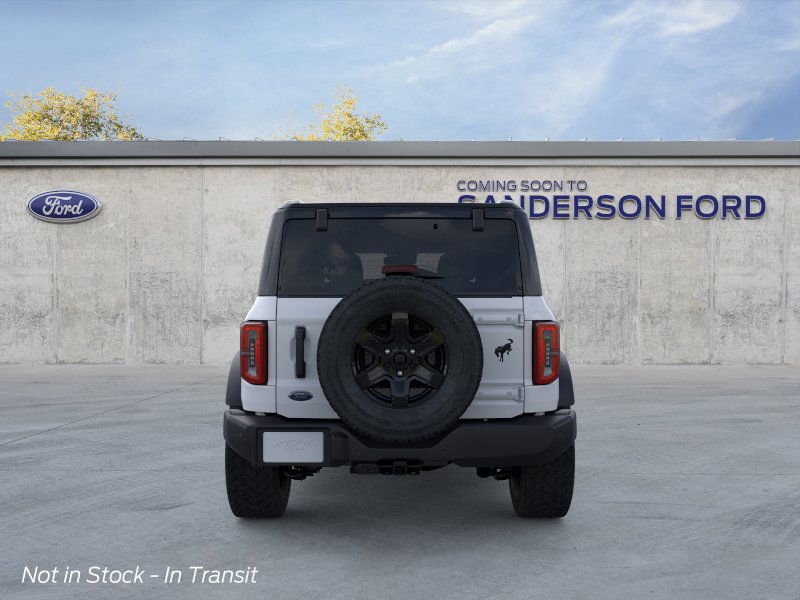 2025 Ford Bronco Outer Banks photo 5