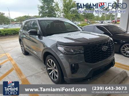2025 Ford Explorer ST-Line
